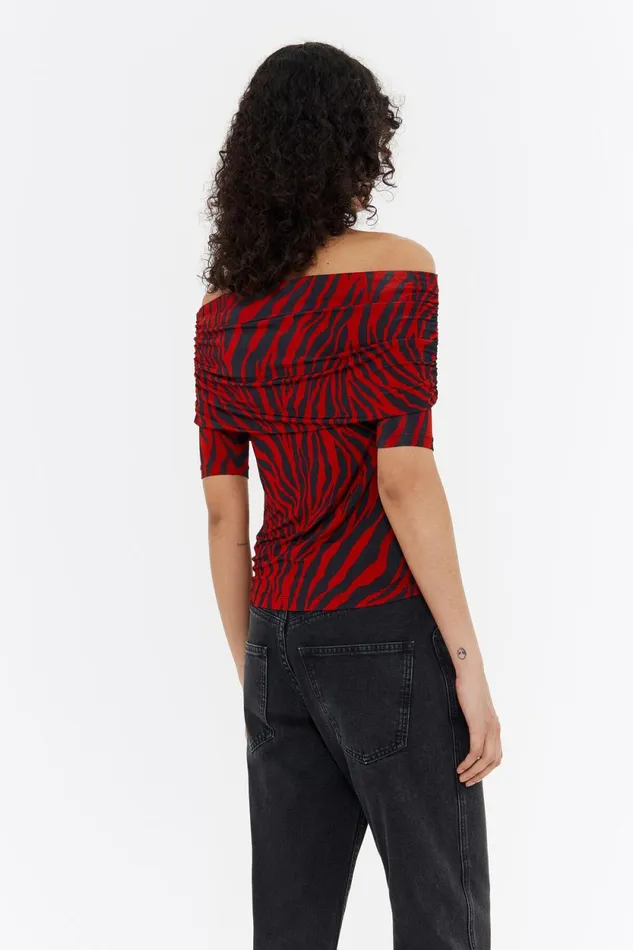Red Zebra Fitted Tshirt Zebra Red Women Bimba Y Lola TShirts Red Zebra Fitted Tshirt Zebra Red Women Bimba Y Lola TShirts