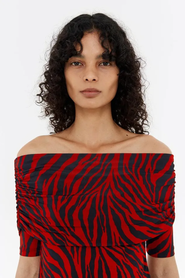Red Zebra Fitted Tshirt Zebra Red Women Bimba Y Lola TShirts Red Zebra Fitted Tshirt Zebra Red Women Bimba Y Lola TShirts