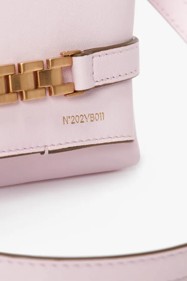 Shoulder Bags Women Victoria Beckham Exclusive Mini Chain Pouch With Long Strap In Bubblegum Pink Leather Shoulder Bags Women Victoria Beckham Exclusive Mini Chain Pouch With Long Strap In Bubblegum Pink Leather