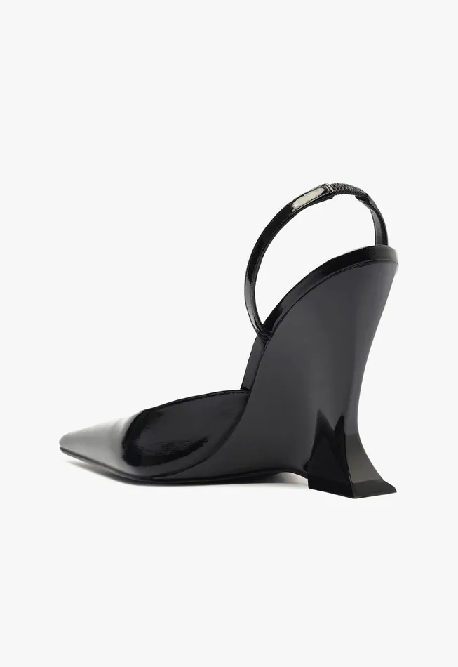 Siena Pump Black Women Schutz Shoes