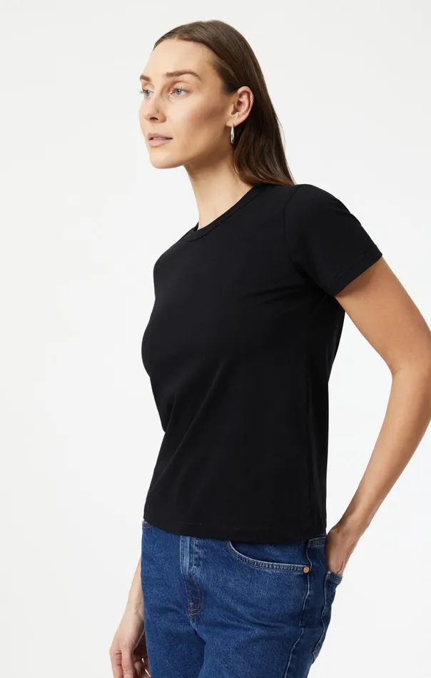 Slim Crew Neck TShirt In Black Women Mavi Jeans Tops and TShirts Slim Crew Neck TShirt In Black Women Mavi Jeans Tops and TShirts