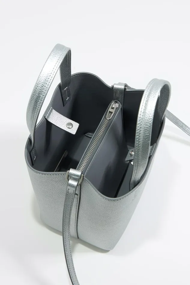 Small Silver Leather Chihuahua Bag Silver Women Bimba Y Lola Crossbody Bags