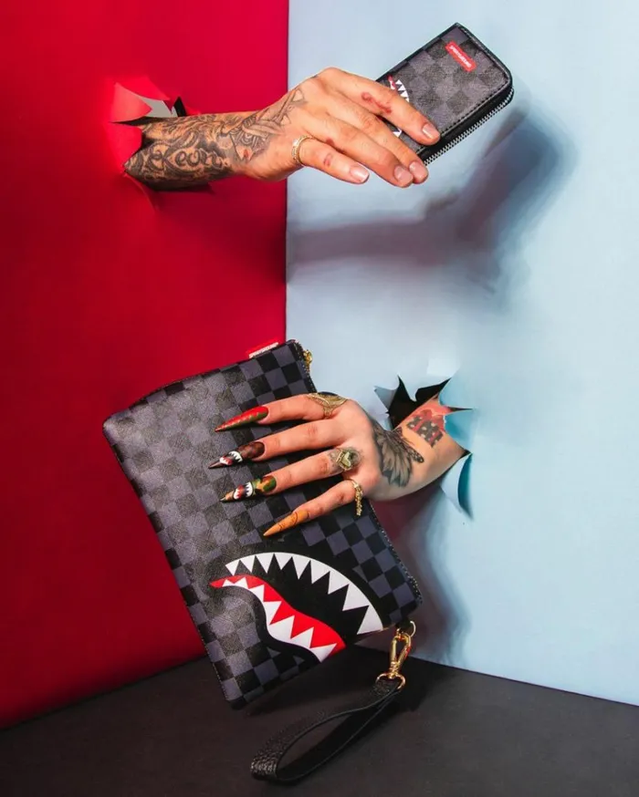 SPRAYGROUND ITALIA DIVISO CROSSOVER CLUTCH Bags SPRAYGROUND ITALIA DIVISO CROSSOVER CLUTCH Bags