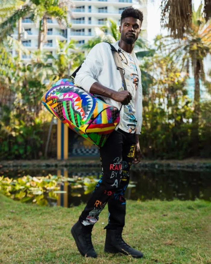 SPRAYGROUND SHARKS IN PARIS CITY STREAKS DUFFLE Bags