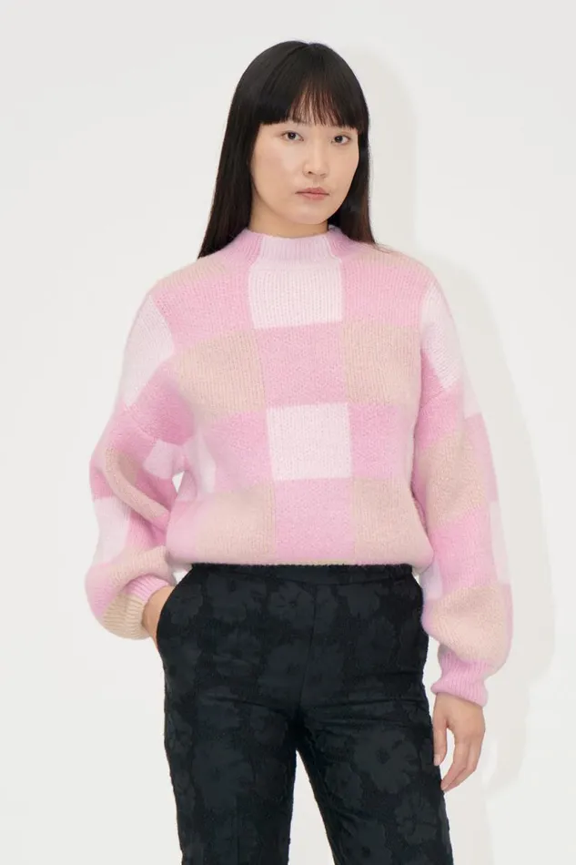 Stine Goya Knitwear Gingham Check Sweater 8211 Pink Gingham Check 8211 Women