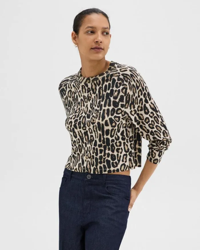 Sweaters Cardigans Women Theory Cropped Leopard Print Sweater In Merino Wool Beige Multi Sweaters Cardigans Women Theory Cropped Leopard Print Sweater In Merino Wool Beige Multi