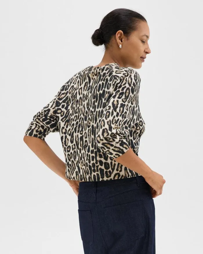 Sweaters Cardigans Women Theory Cropped Leopard Print Sweater In Merino Wool Beige Multi Sweaters Cardigans Women Theory Cropped Leopard Print Sweater In Merino Wool Beige Multi