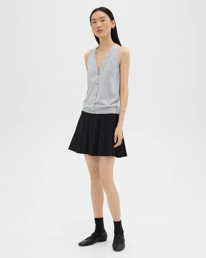 Sweaters Cardigans Women Theory Slim Sweater Vest In Regal Wool Frosted Grey Heather