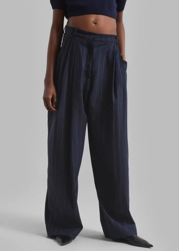 The Frankie Shop Bottoms Piper Pleated Trousers 8211 NavyBeige Pinstripe 8211 Women The Frankie Shop Bottoms Piper Pleated Trousers 8211 NavyBeige Pinstripe 8211 Women