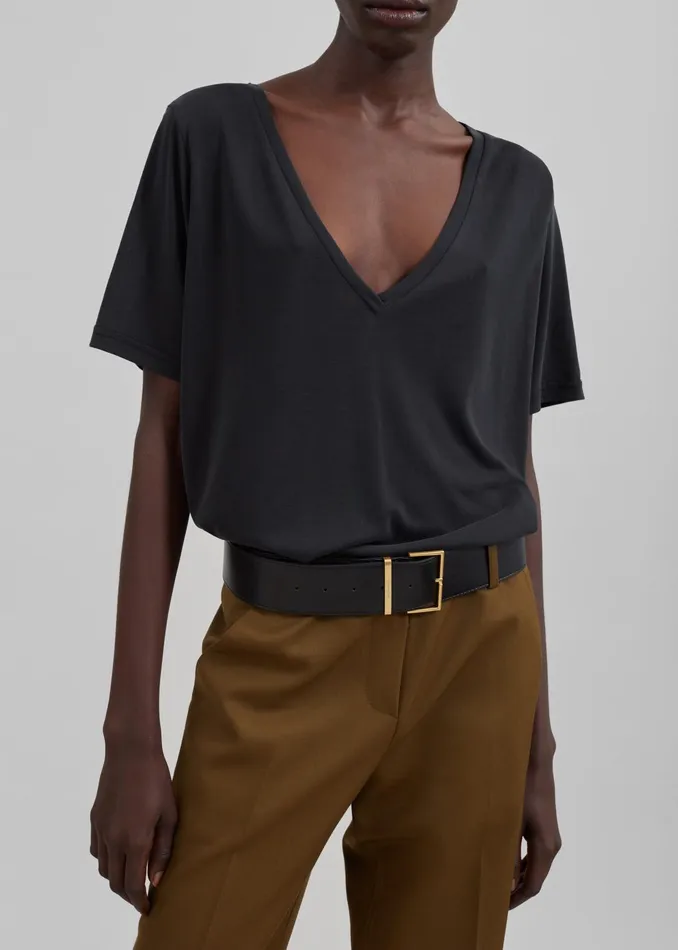 The Frankie Shop Tops Asten VNeck TShirt 8211 Black 8211 Women