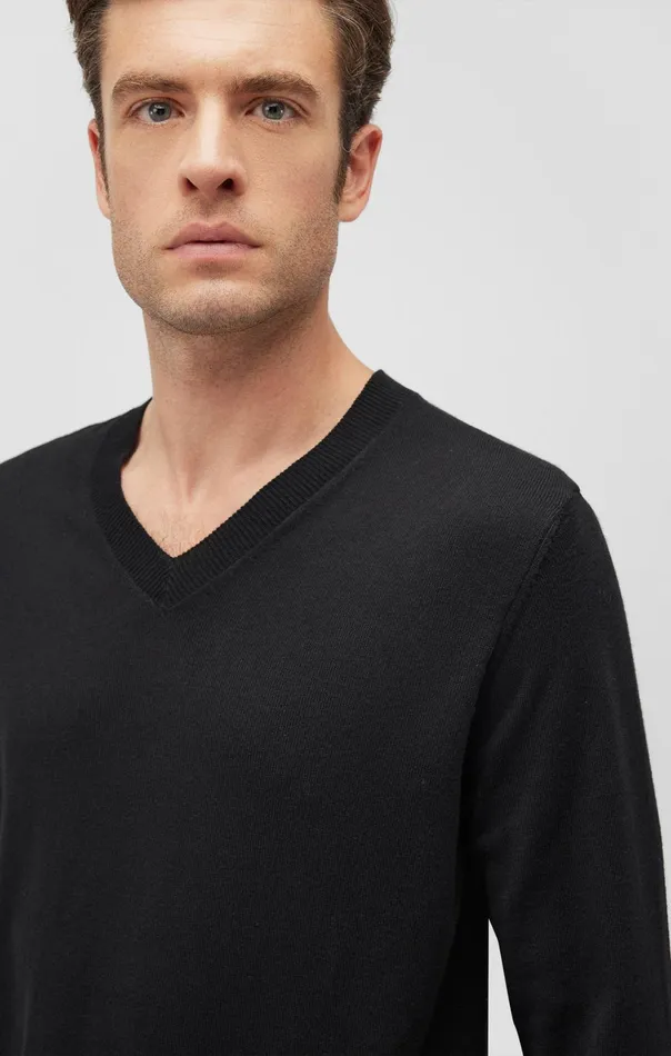VNeck Sweater In Black Men Mavi Jeans Sweaters VNeck Sweater In Black Men Mavi Jeans Sweaters