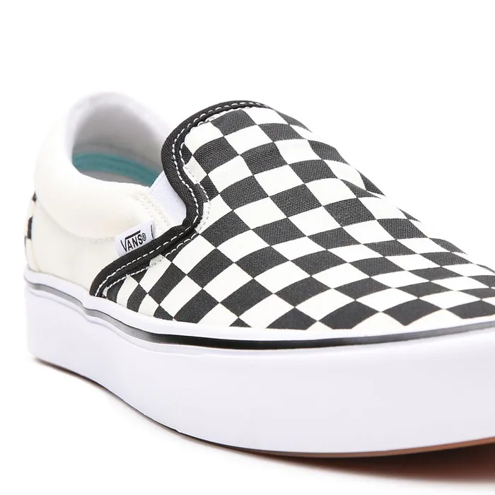 Vans Classics Women Comfycush SlipOn Shoes Black White
