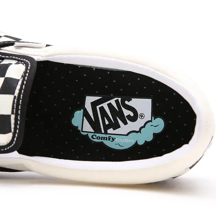 Vans Classics Women Comfycush SlipOn Shoes Black White
