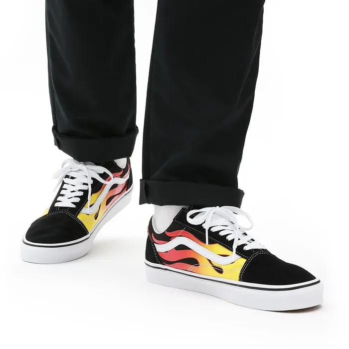 Vans Classics Women Flame Old Skool Shoes Black