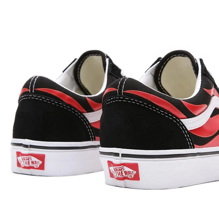 Vans Classics Women Flame Old Skool Shoes Black
