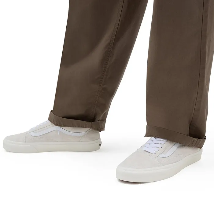 Vans Classics Women Pig Suede Old Skool Shoes White