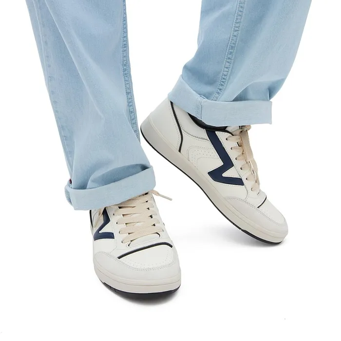 Vans Comfycush Shoes WomenMen Lowland ComfyCush JMP Vintage Leather Shoes White