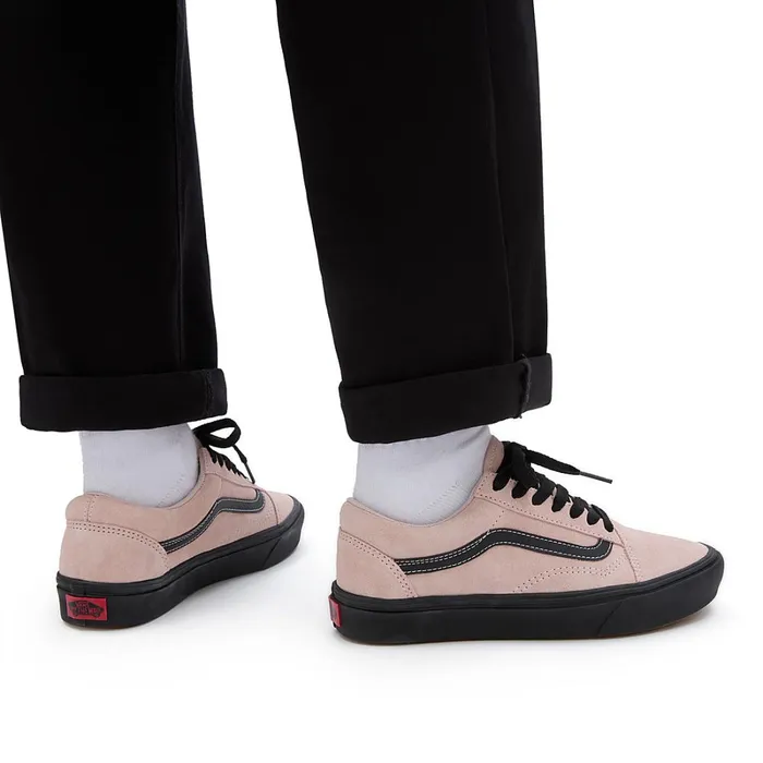 Vans View All Men ComfyCush Old Skool Shoes Pink