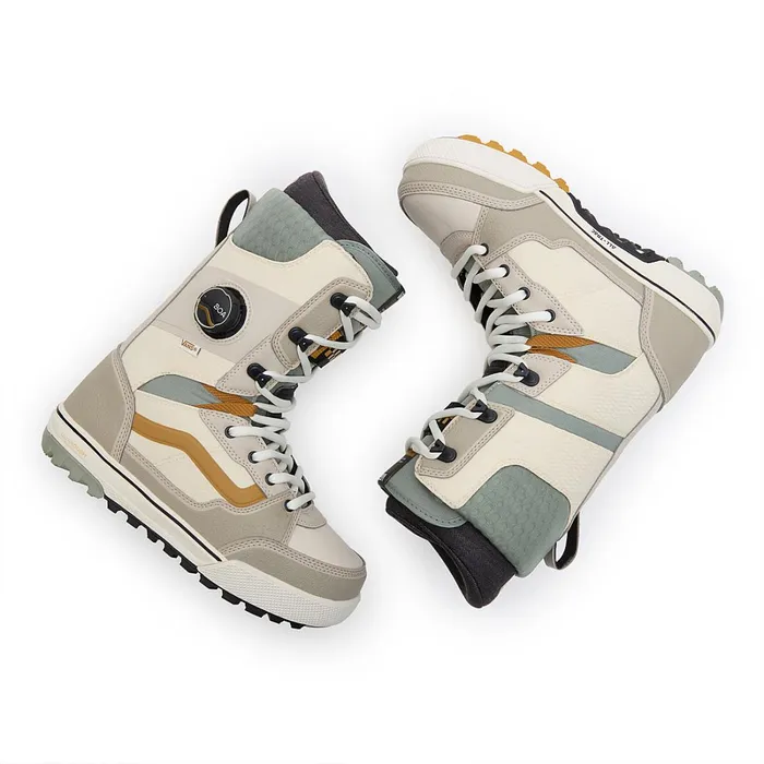 Vans View All Men Invado Pro X Darrell Mathes Snowboard Boots Beige