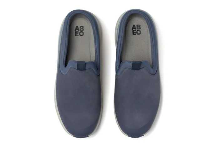 Women ABEO Footwear Clogs MXV Shift Clog Navy Women ABEO Footwear Clogs MXV Shift Clog Navy