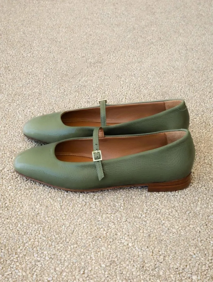 Women Ballet Flats Bobbies Mikie Verdana