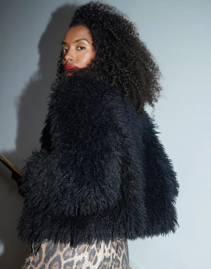 Women Black Mongolian Faux Fur Coat Threadbare Jackets Women Black Mongolian Faux Fur Coat Threadbare Jackets