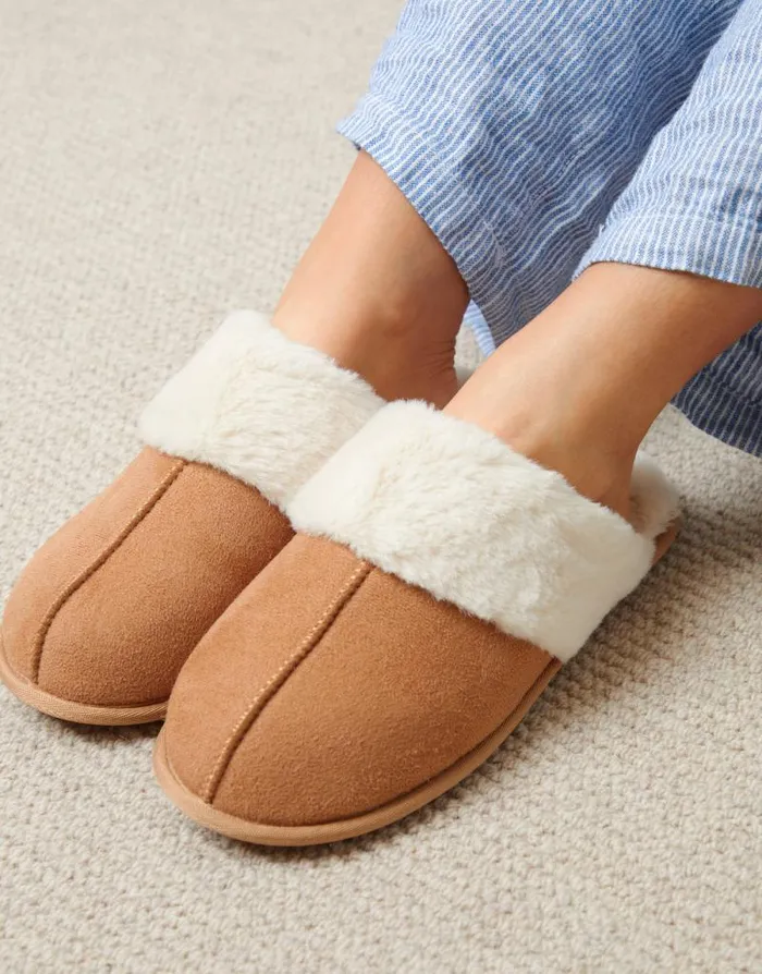 Women Brown Faux Suede Faux Fur Lined Mule Slippers Threadbare Slippers