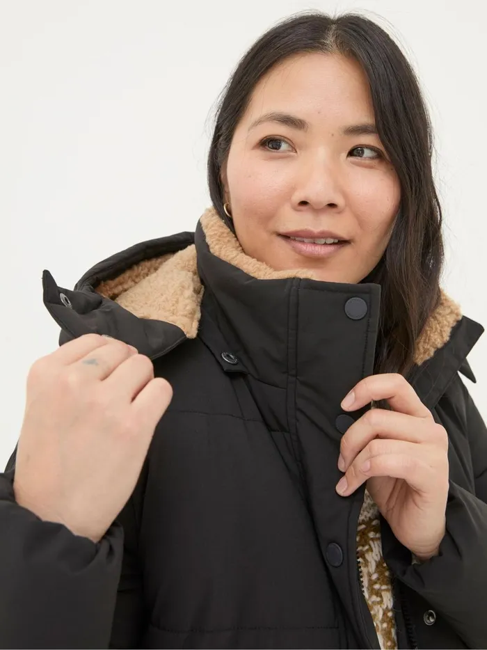Women Coats and Jackets Fat Face Maddie Black Puffer Coat