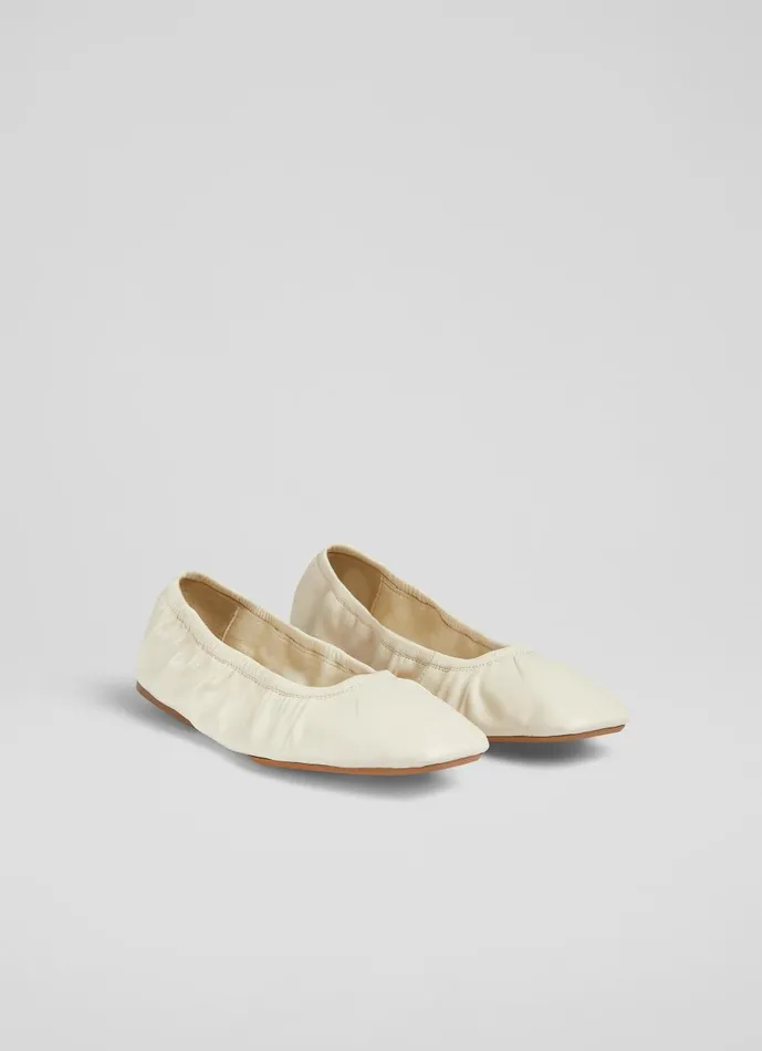 Women Flats LKBennett Tayla Ecru Folded Ballerina Flat Ecru Women Flats LKBennett Tayla Ecru Folded Ballerina Flat Ecru