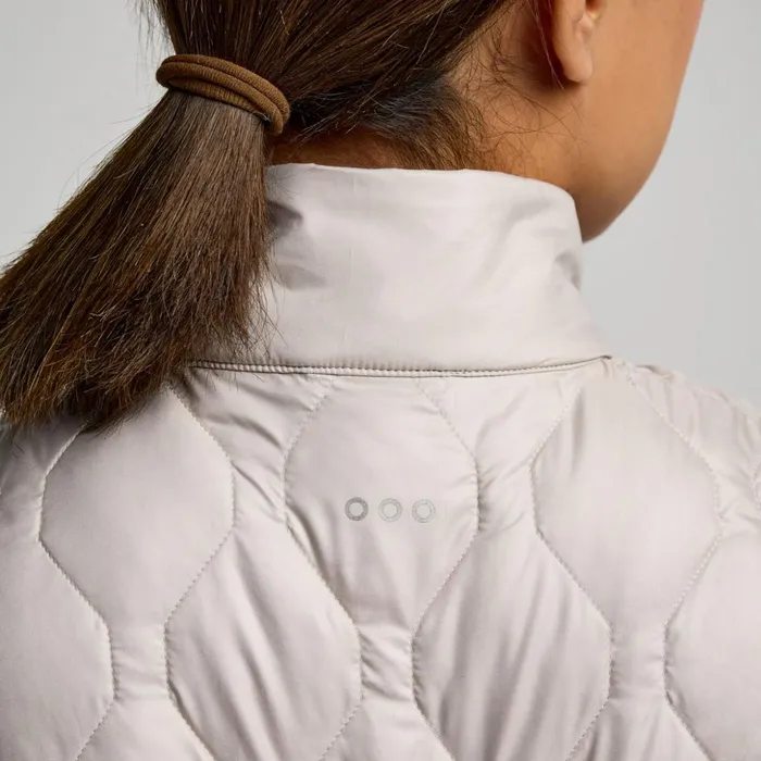 Women Hurricane Insulated Vest Dove Saucony Jackets