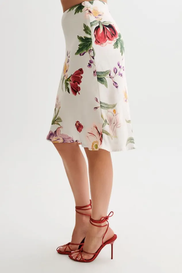 Women Meshki Bottoms Allegra Satin Knee Length Skirt 8211 Bella Rosa Print