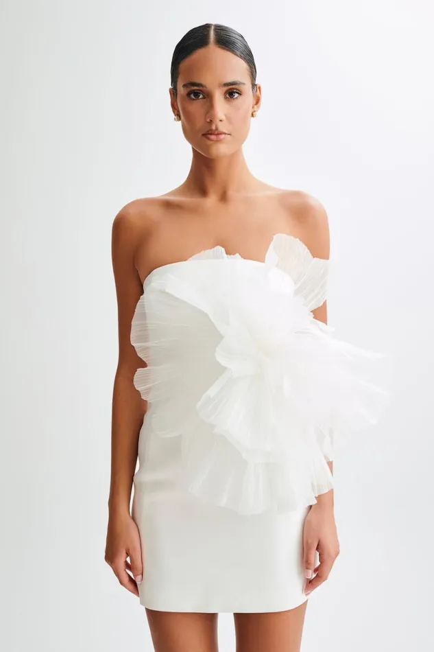 Women Meshki Dresses Victoria Strapless Mini Dress With Oversized Flower 8211 White