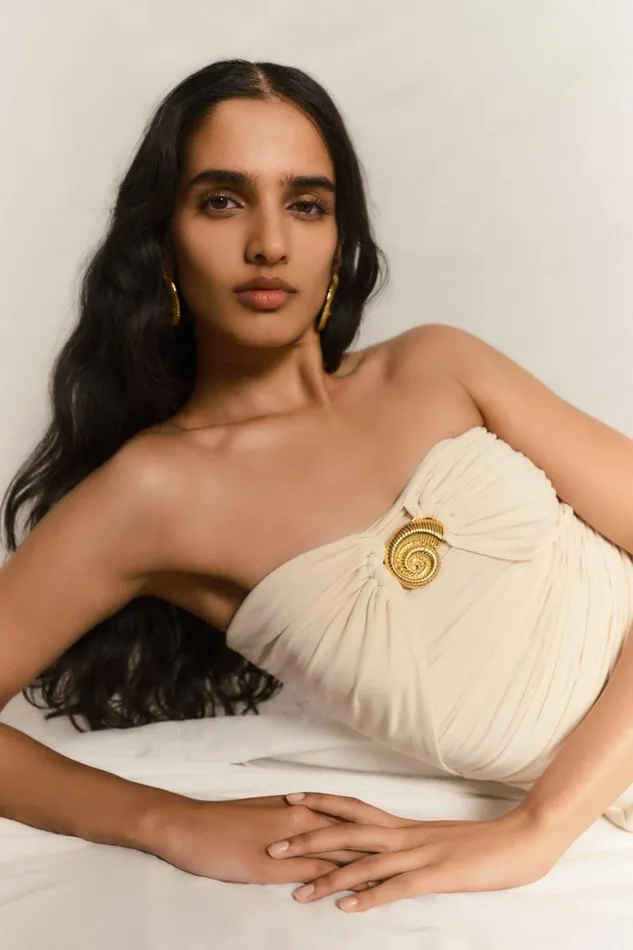 Women Meshki Tops Winslet Strapless Slinky Longline Top With Shell Hardware 8211 Ivory