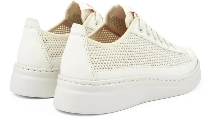 Women Runner Camper Sneakers