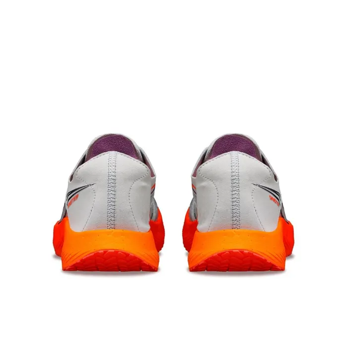 Women Sinister Cloud Saucony Running