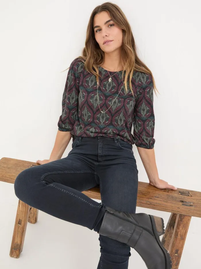 Women Tops and TShirts Fat Face Penny Black Decorative Leaf Top Women Tops and TShirts Fat Face Penny Black Decorative Leaf Top