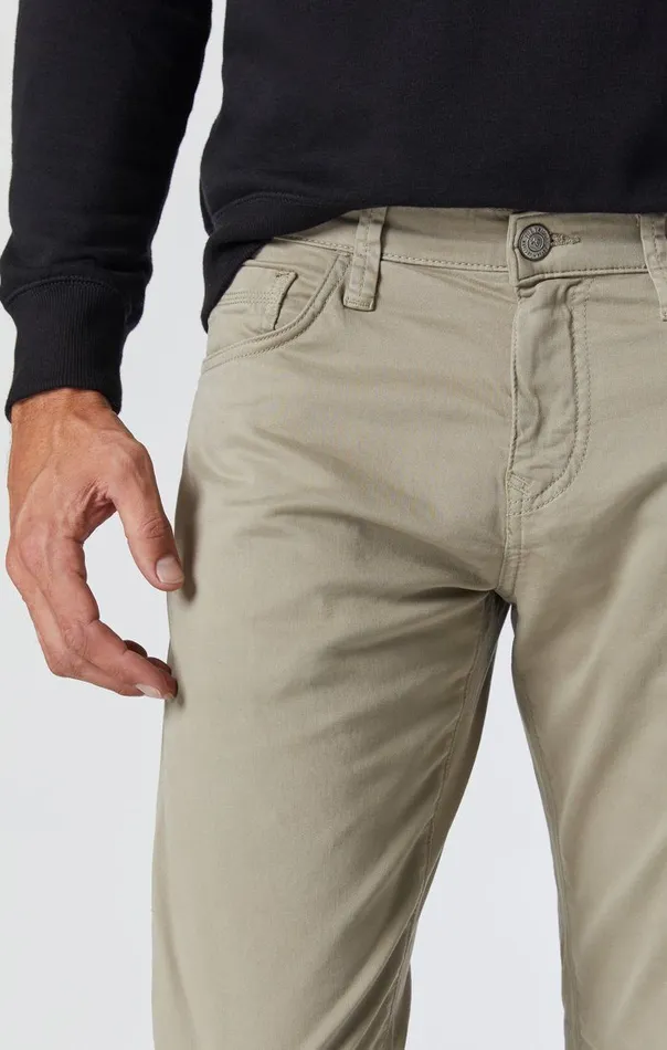 Zach Straight Leg In Beige Twill Men Mavi Jeans Pants